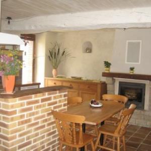 Bais, Gîte bonnes herbes, cuisine—© Bais, Gîte bonnes herbes, cuisine