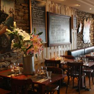 Restaurant A Contre Courant—proprietaire Restaurant A Contre Courant