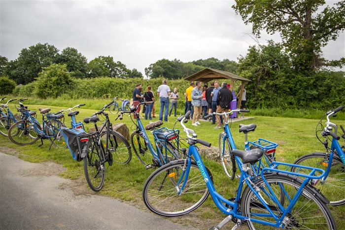 Balade apéro à vélo - ameliegraphie