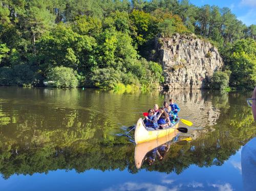  Modifier la photo Escapades Verticales Canoë 6 places