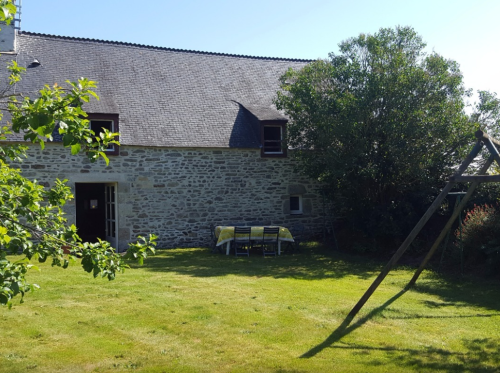 056MS000288_Dano_Gîte de Deil jardin