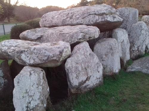 14---Le-Dolmen