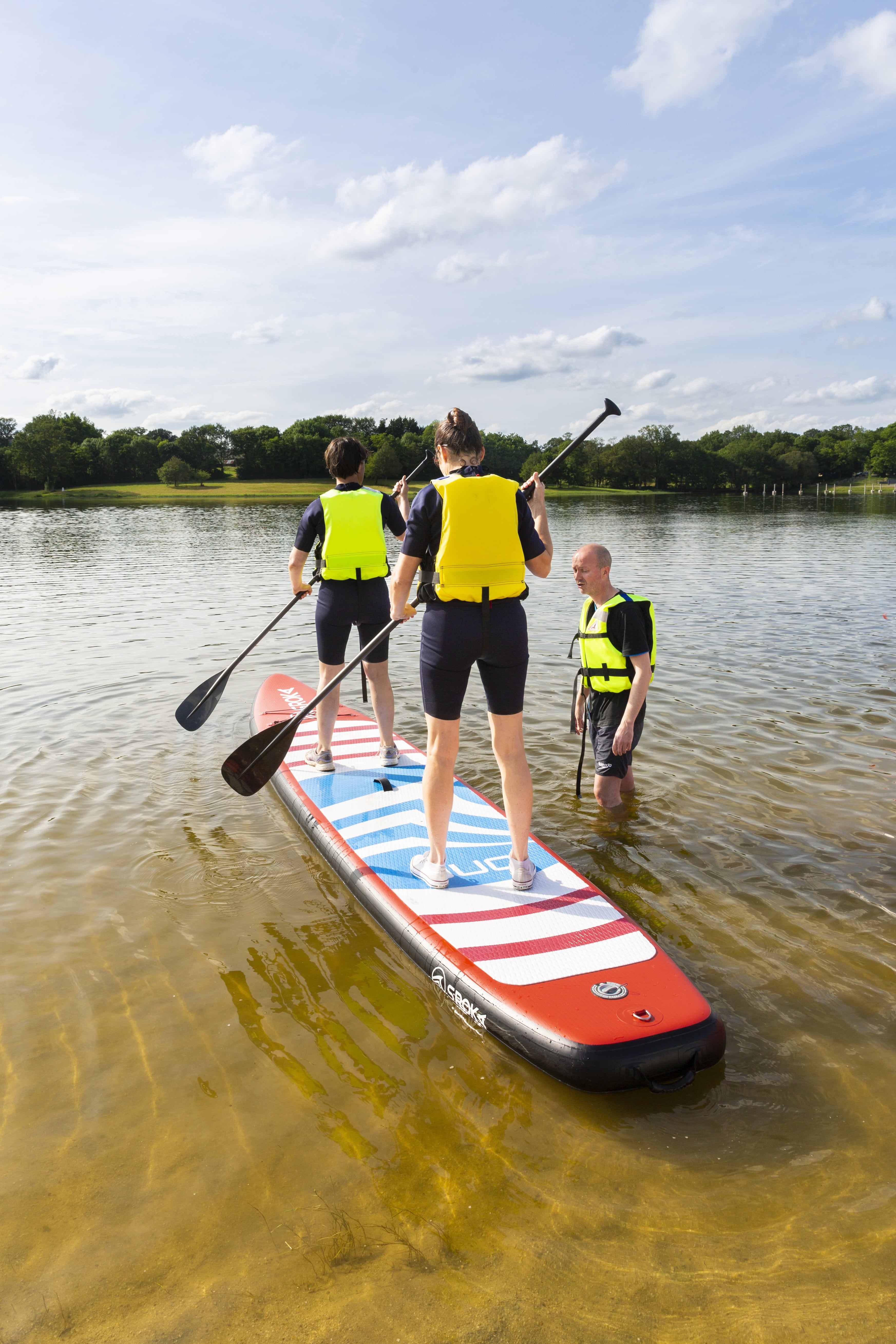 Stand-Up paddle géant