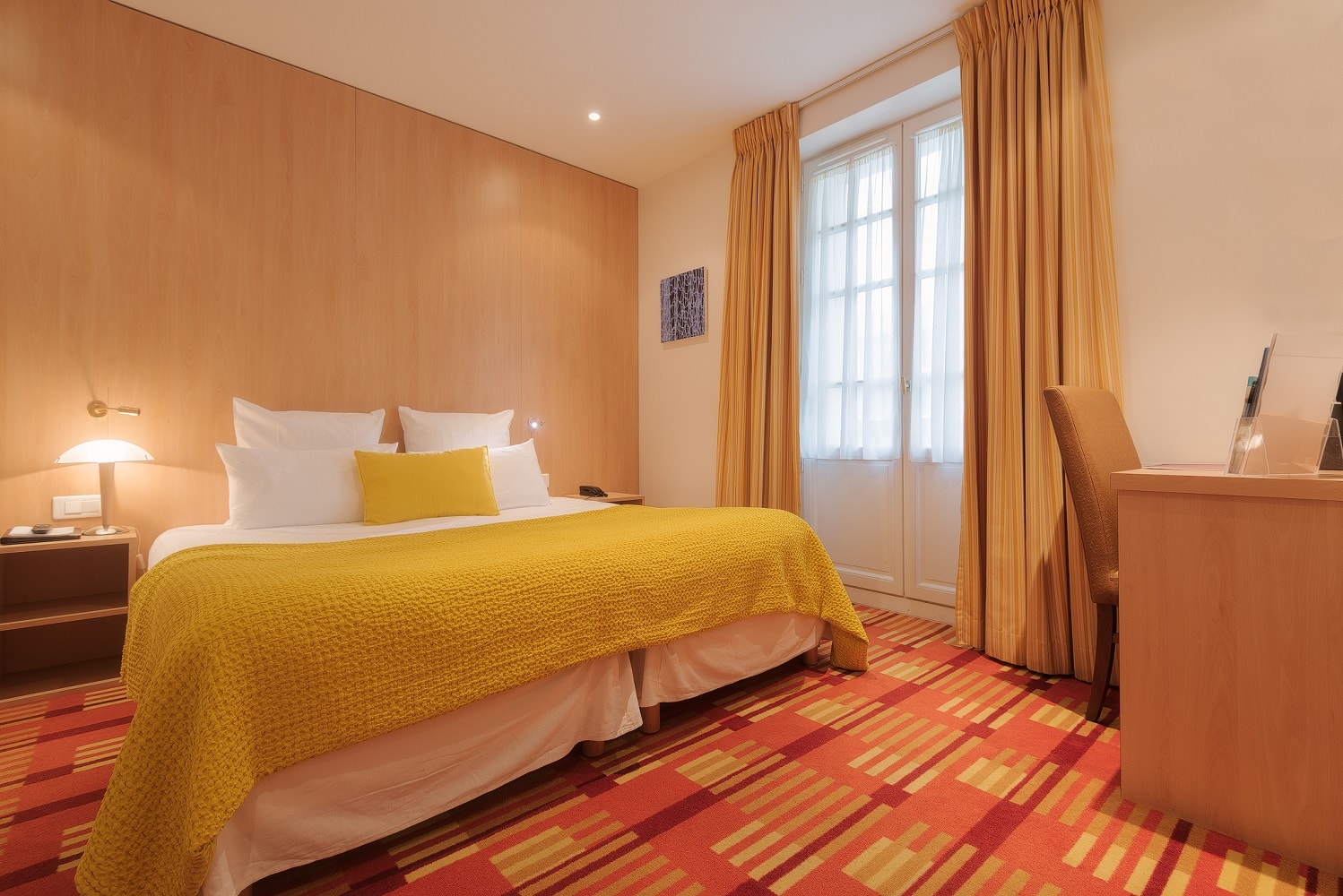 Chambre-jaune-Hotel-Balmoral-Dinard