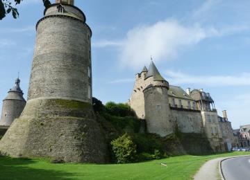  Les fossés du château 