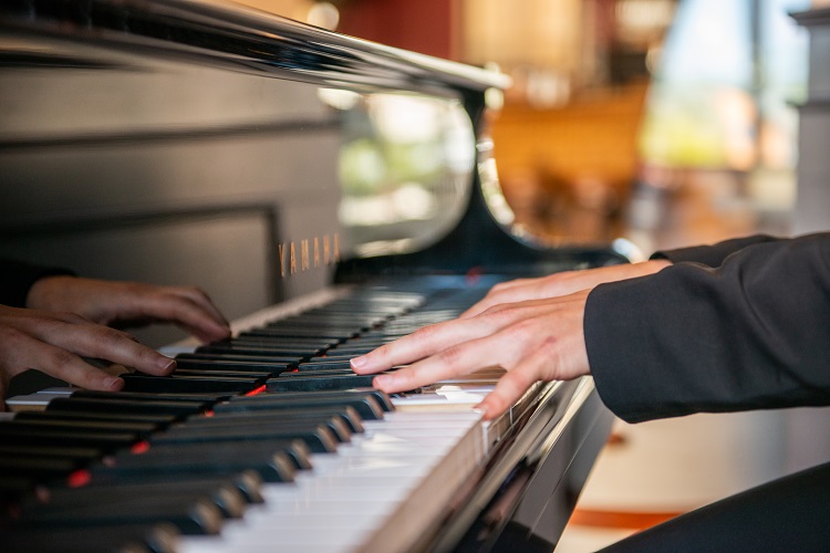 © DAVID-EMMANUEL COHEN