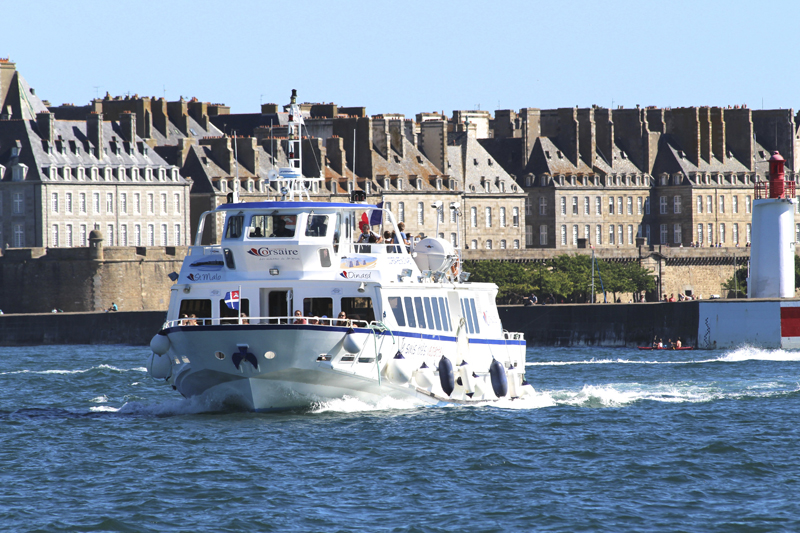 Compagnie Corsaire-bus de mer et excursions en bateau