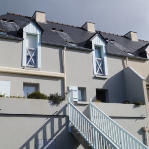 Location Les Cyprès, M. Renwa à Saint-Malo—Droits réservés Location Les Cyprès, M. Renwa à Saint-Malo
