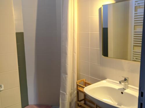 2 salles d'eau partagées