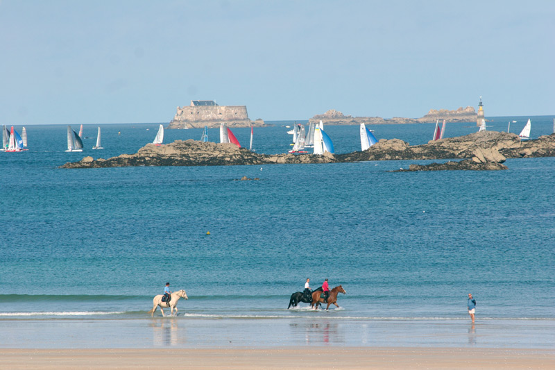 Plage Du Sillon Saint Malo Brittany Tourism