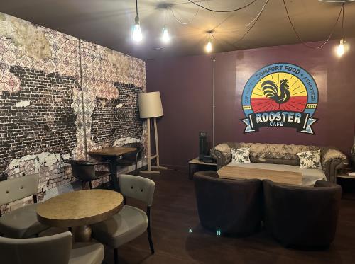 PHOTO-2026-ROOSTER CAFE (1)