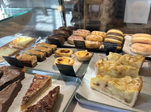 PHOTO-2026-ROOSTER CAFE (4)