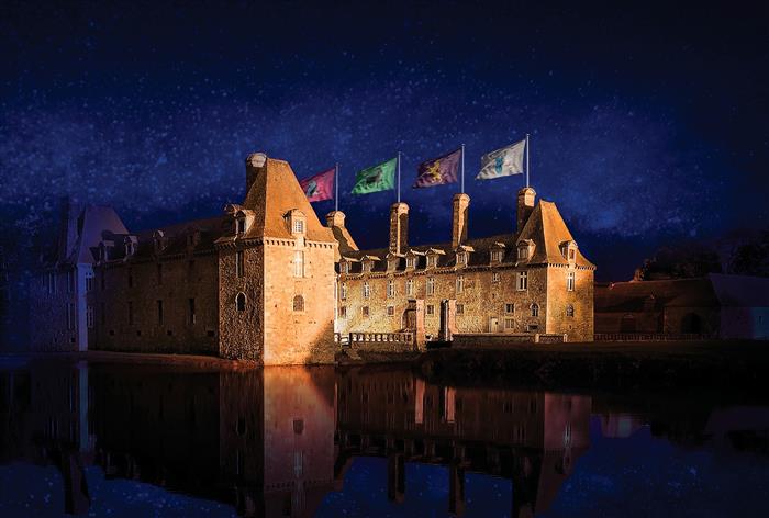Rocher Portail Le Château des Sorciers - Le Rocher Portail