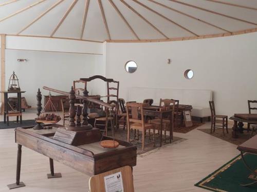 salle-3--salle-ronde,-jeux-de-rflexion,-stratgie-et-petiteenfance